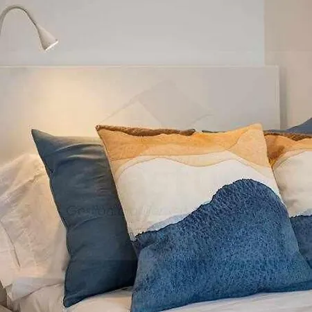 4 Colores Apartamento Apartman *