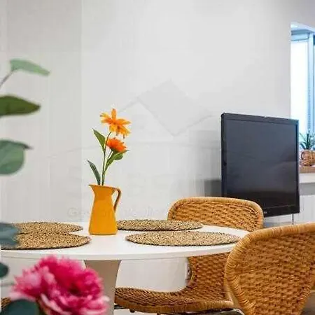 4 Colores Apartamento Apartman *