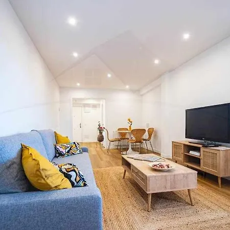4 Colores Apartamento Apartment *